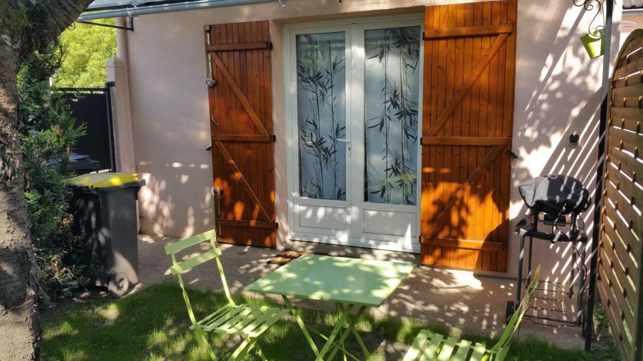 Le Mas Des Loups Arpajon Exterior foto
